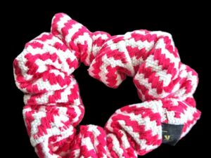 SCRUNCHIE RED ROYALTY